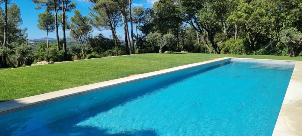 Piscines-hors-normes-sur-mesure (4)
