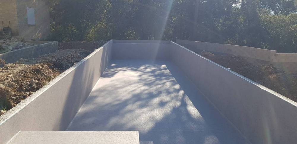 Piscines-hors-normes-sur-mesure