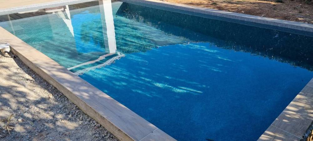 Piscines standard : dimensions, construction et personnalisation